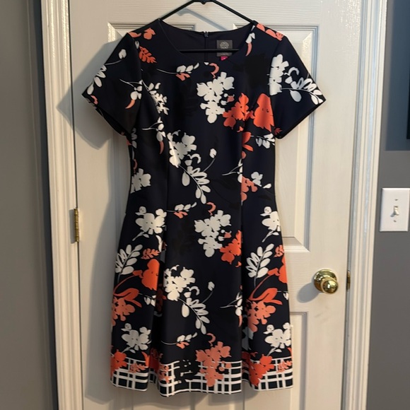 Women's Vince Camuto Blue Floral Dress Size 12 Lining - Picture 1 of 7